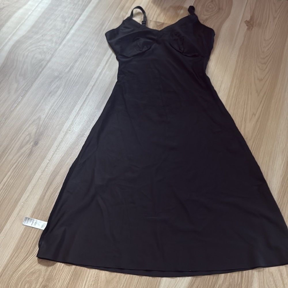 SPANX Black Slip Dress, Small, Like-New. SAME DAY SHIPPING! - Picture 11 of 11